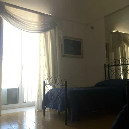 The Artist's Centro
